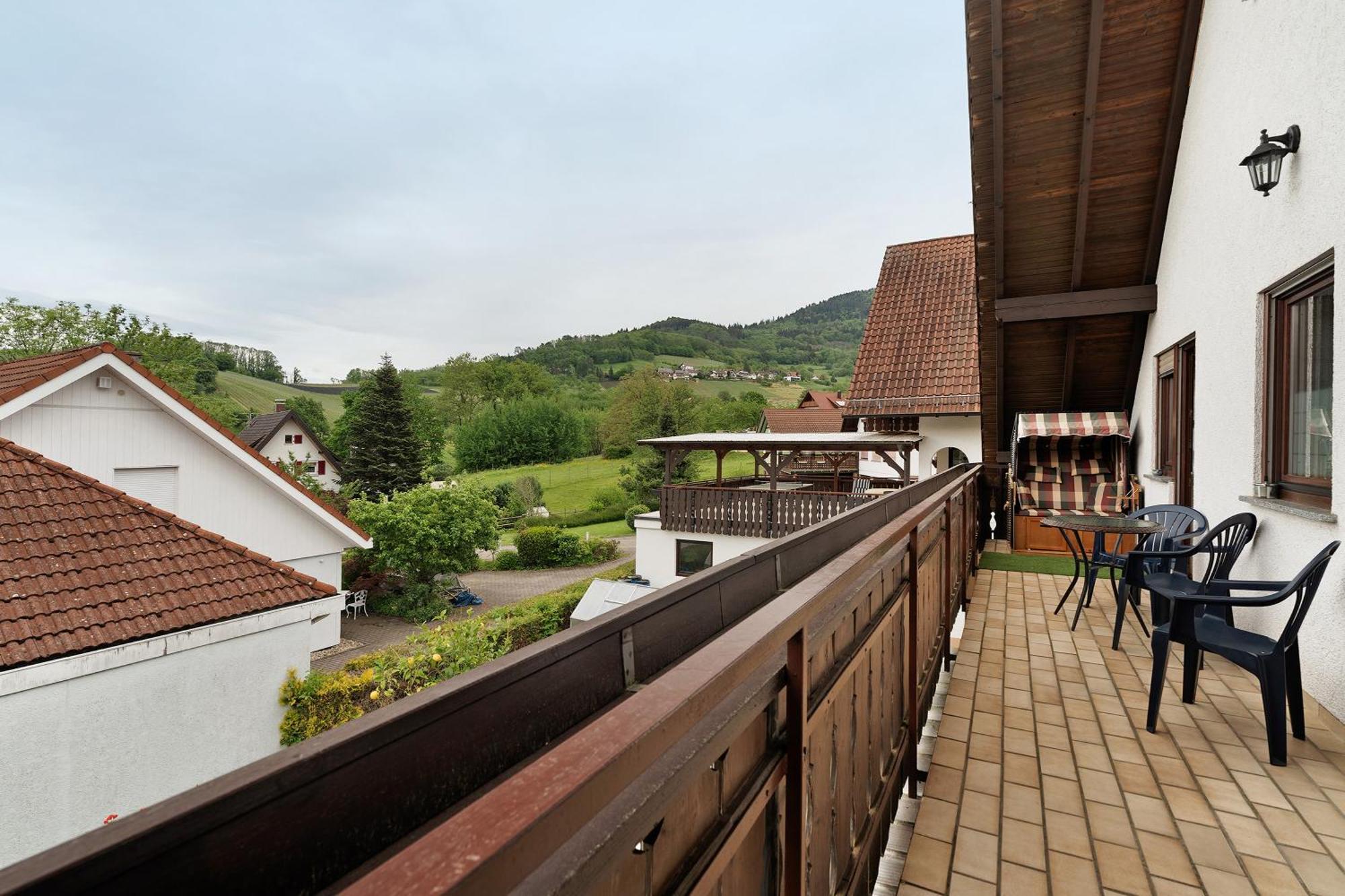 Ferienwohnung Serr Lauf Exterior photo